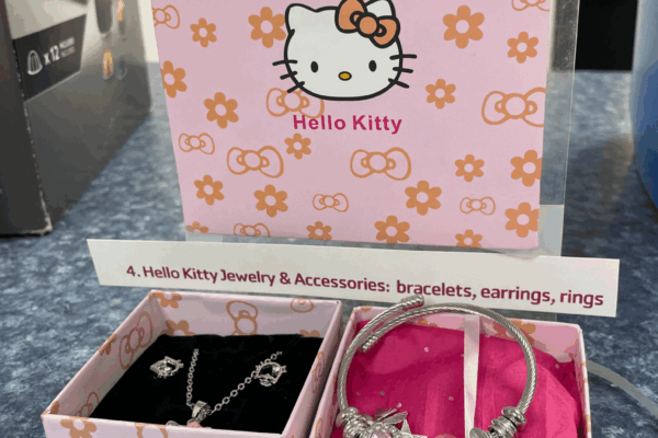 4 Hello Kitty Jewelry
